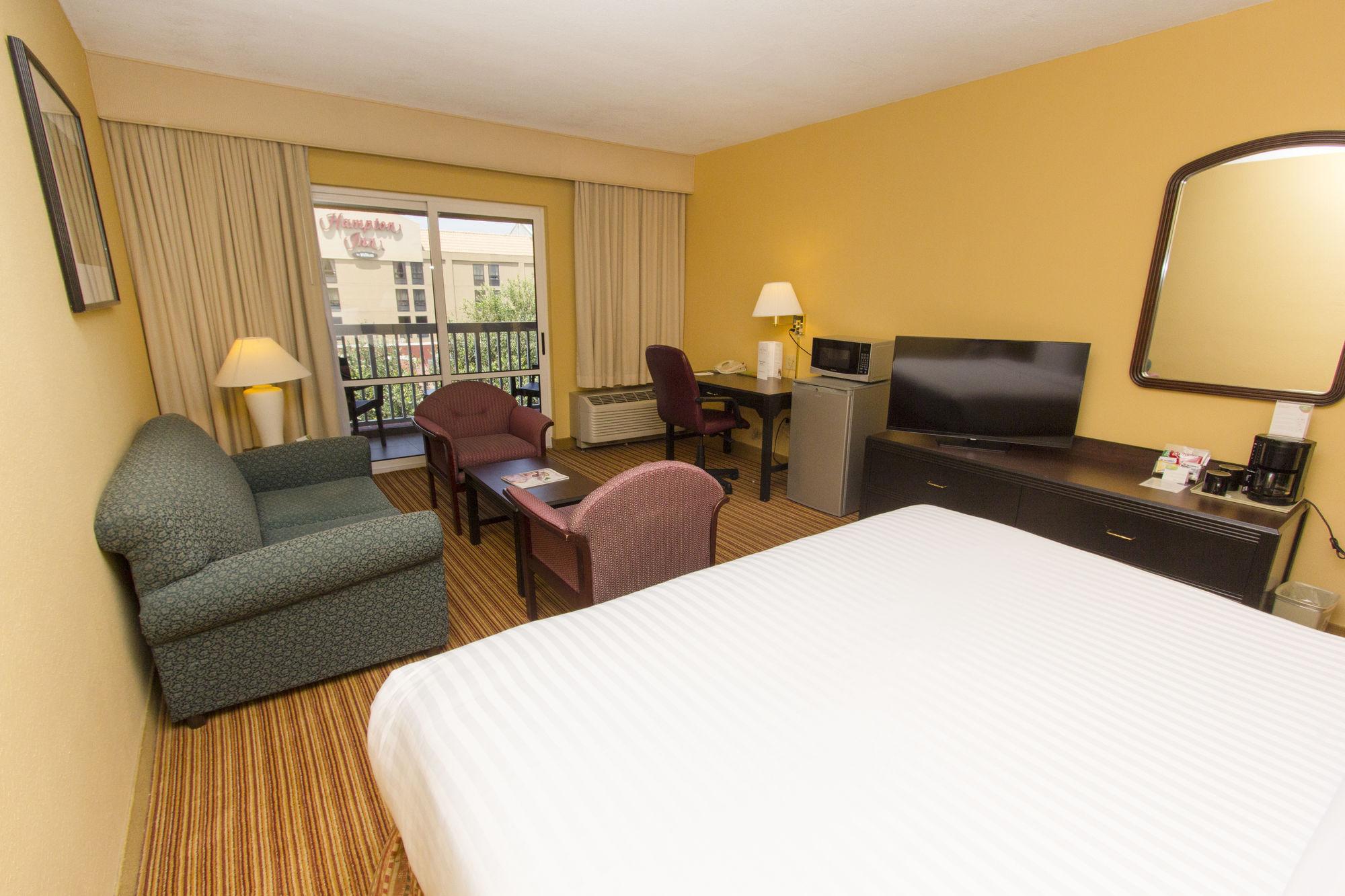 Courtyard Monterrey Airport Hotel Apodaca Exterior photo